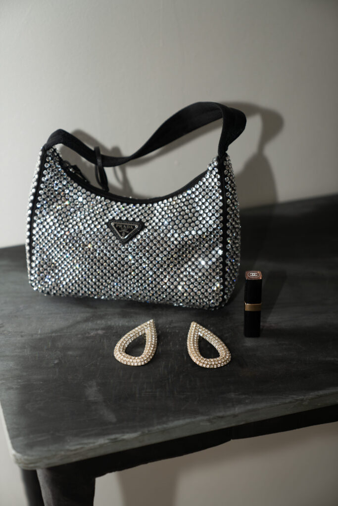 Prada re-edition crystal tas bag