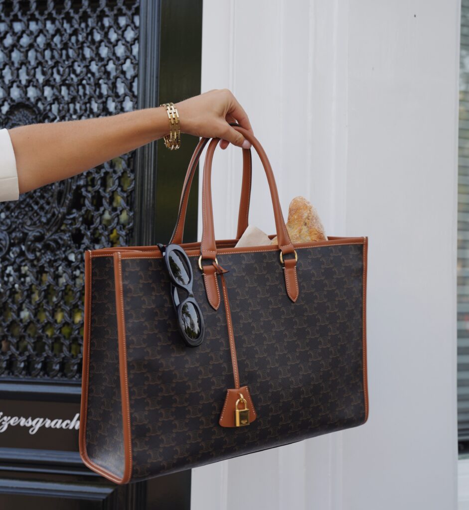 Céline cabas triomphe tas designertas