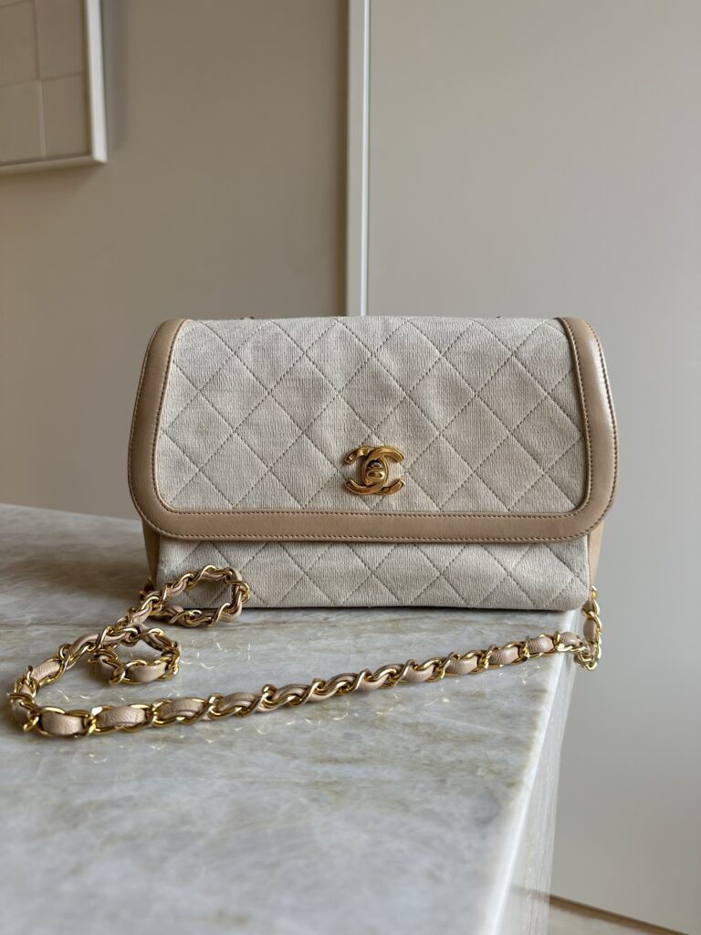 Chanel vintage flap tas beige tweekleurig