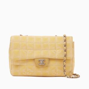 Chanel travel line classic flap tas botergeel