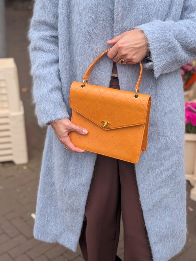 Chanel vintage kelly top handle tas oranje